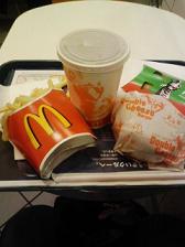 異様にマックに入りたかったので、らんらんるーされてきました