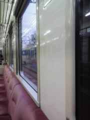 停車車内より。ガラガラなだけまだいいか。